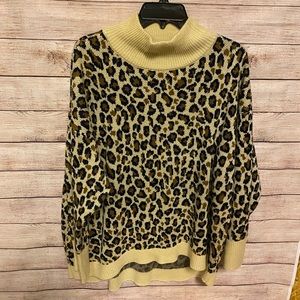 Womens Crown & Ivy Cheetah Sweater